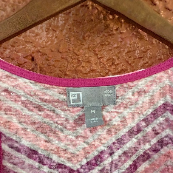 JCP 100% Linen Chevron Print Women's Tank Top Sz Medium Lightweight Pink Purple - Picture 2 of 3